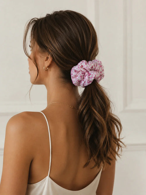 Chouchou à fleurs roses en coton – Doux et romantique